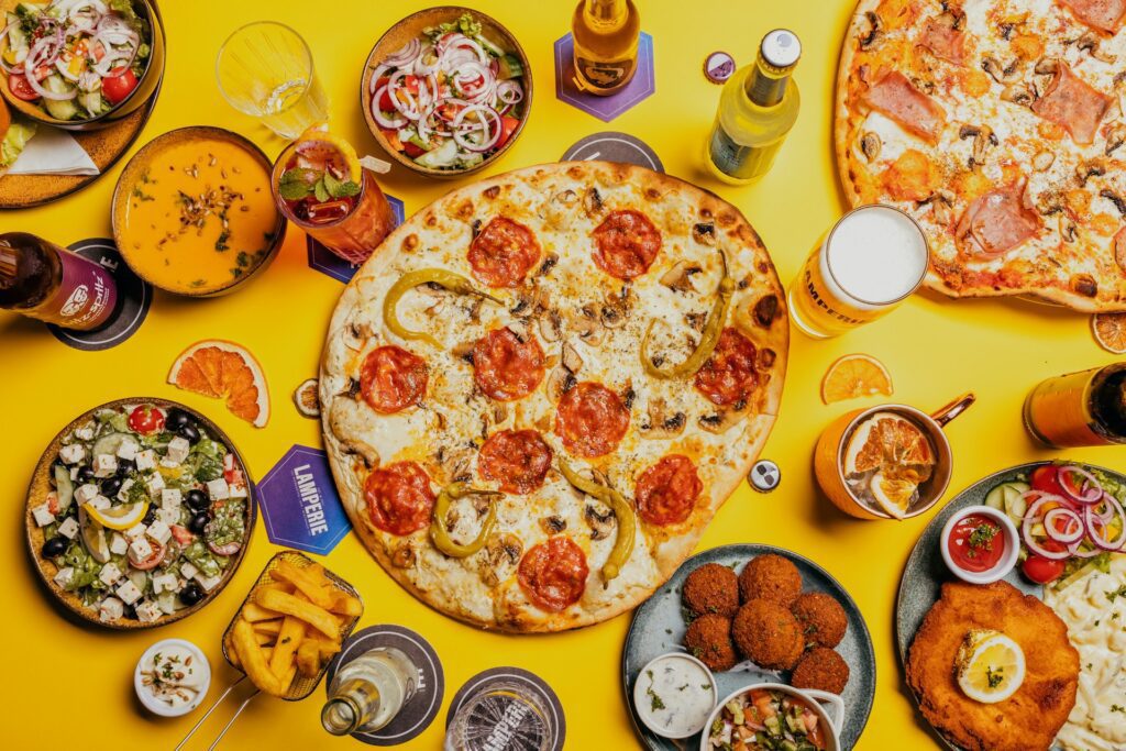Pizza Pairings: How to Choose the Right Sides and Drinks
